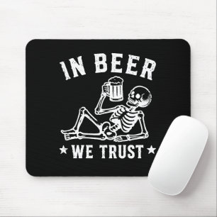 Alfombrilla De Ratón En cerveza confiamos esqueleto relajante Beer Pong