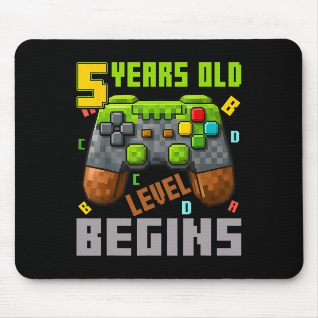 Alfombrilla De Ratón Es mi cumpleaños número 5 Pixel Gaming Controller  (Frente)