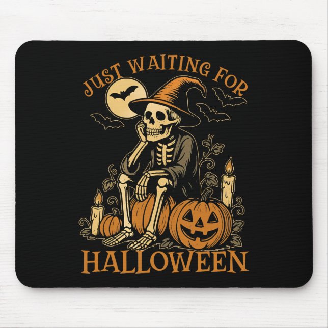 Alfombrilla De Ratón Esperando La Camisa De Halloween - Summerween Funn (Frente)