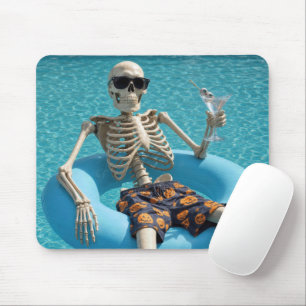 Alfombrilla De Ratón Esqueleto de Halloween flotando en una piscina