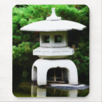 Estatua japonesa del jardín del estilo de la