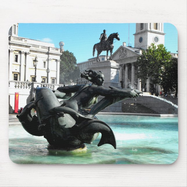 Alfombrilla De Ratón Estatua y fuente en la Plaza Trafalgar (Frente)
