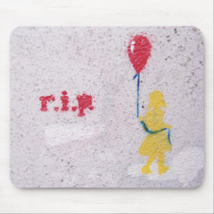 Alfombrilla De Ratón esténcil de r.i.p. : chica con el globo rojo
