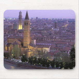 Alfombrilla De Ratón Europa, Italia, Véneto, Verona. Vista desde Castel