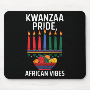 Alfombrilla De Ratón Feliz feriado africano por las velas de Kwanzaa