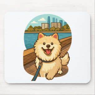 Alfombrilla De Ratón Feliz Samoyed pasea por el frente marítimo de la c