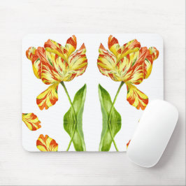 Alfombrilla De Ratón Fiery Tulips en un Mousepad