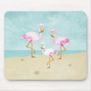 Alfombrilla De Ratón Flamencos rosados de la acuarela en la playa
