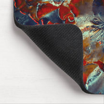 Flores digitales en cenizas y carbón vegetal sobre