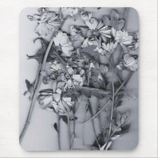 Alfombrilla De Ratón Flores en blanco y negro