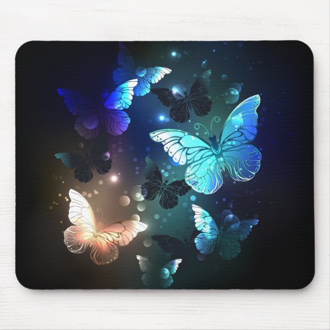 Alfombrilla De Ratón Fluttering Night Butterfly (Frente)
