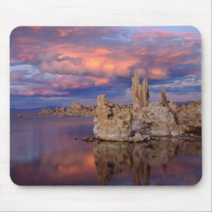 Alfombrilla De Ratón Formaciones de Tufa en el lago Mono
