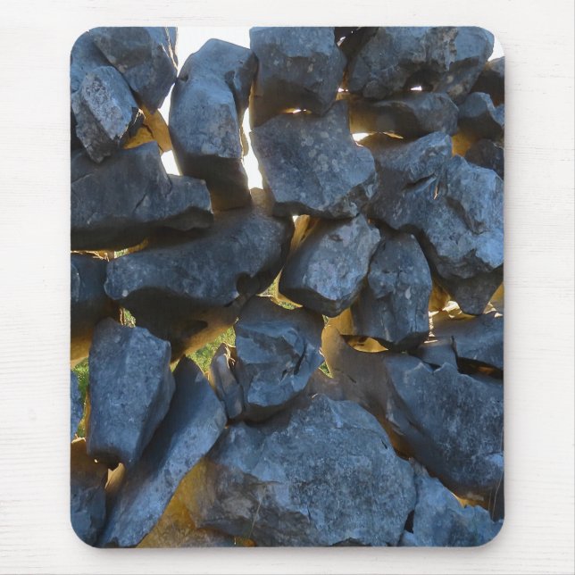 Alfombrilla De Ratón Fotografía rusa en pared de piedra croata (Frente)