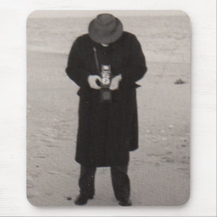 Alfombrilla De Ratón Fotógrafo de la playa de los años 1940