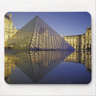 Alfombrilla De Ratón FRANCIA, Reflexión de París, Pirámide. El Louvr