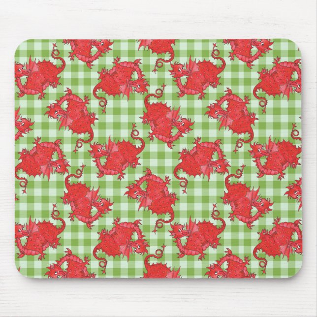 Alfombrilla De Ratón Fun Mousepad: Dragón rojo lindo en Gingham verde (Frente)