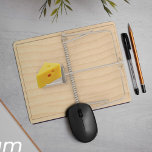 Alfombrilla De Ratón Funny Office Gift Mouse Trap Novedad<br><div class="desc">Funny Office Gift Mouse Trap Novedad Mouse Pad - Un mouse pad con qué más? Un viejo ilustracion de trampa de ratón escolar, por supuesto. Atrapa el ratón que te atrapa todo el día delante del ordenador. No chillar desde este ratón, ya que esta pastilla de ratón ultra peculiar seguramente...</div>