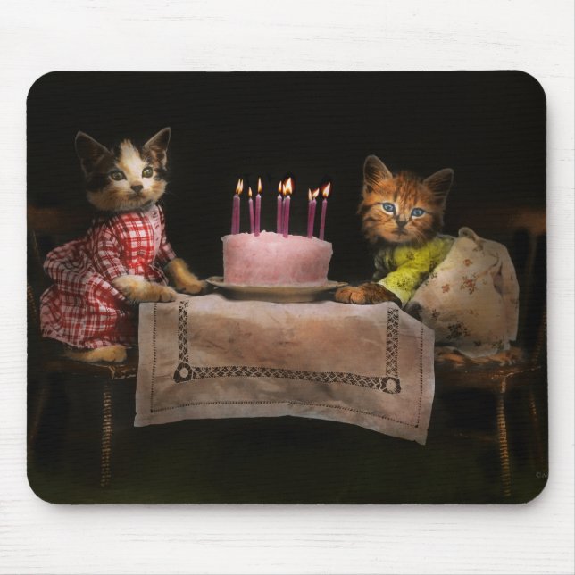 Alfombrilla De Ratón Gato - Es nuestro cumpleaños - 1914 (Frente)