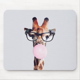 ALFOMBRILLA DE RATÓN GIRAFFE WEARING GLASSES BLOWING A PINK BUBBLEGUM
