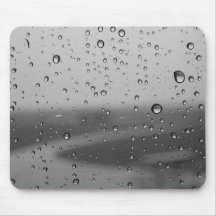 Gotas De Lluvia En Fondo Plateado