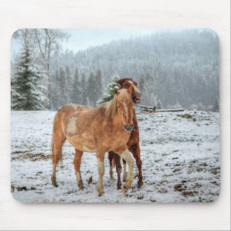 Alfombrilla De Ratón Graciosos caballos Palomino y Red Dun Ranch en Nie