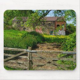 Alfombrilla De Ratón Granja abandonada en Bradley, Huddersfield