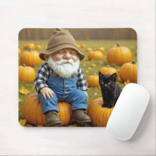 Alfombrilla De Ratón Granjero de Gnome en una calabaza de otoño