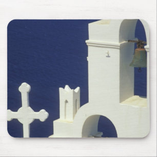 Alfombrilla De Ratón Grecia, Santorini. Vista de una iglesia griega y