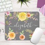 Alfombrilla De Ratón Guión de monograma gris de color de color amarillo<br><div class="desc">Flores de acuarela amarillas, rosas, rojas y naranjas y tipografía de escritura blanca superponen un suave fondo gris en este hermoso, rústico, romántico, vintage floral nombre mousepad. Añade tu nombre para personalizar. Hace una moda y una declaración elegante cada vez que la utiliza. ¡Un gran regalo para un amigo, así...</div>