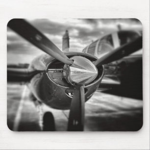 Alfombrilla De Ratón Hélice de avión en blanco y negro