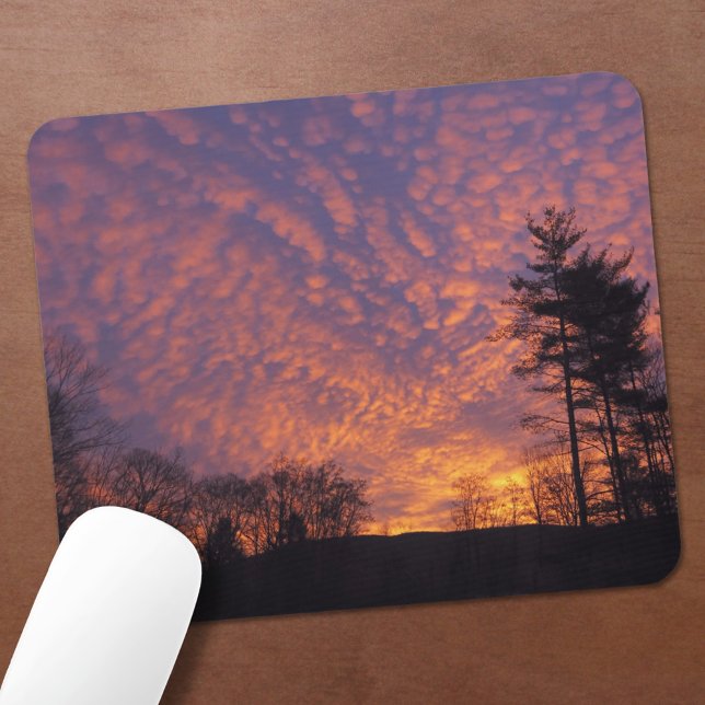 Alfombrilla De Ratón Hermosa foto de nubes Sunrise (Beautiful Sunrise Clouds Photo Mouse Pad, in situ)