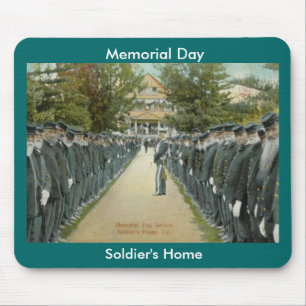 Alfombrilla De Ratón Hogar de soldados de revisión del Día de la Memori