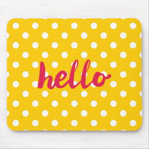 Alfombrilla De Ratón Hola sobre el fondo de puntos de polka amarillo pa