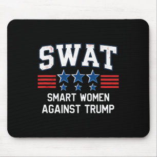 Alfombrilla De Ratón Humor Swat Smart Women contra Trump