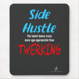 Alfombrilla De Ratón Hustle lateral vs. Twerking Neon Blue Text