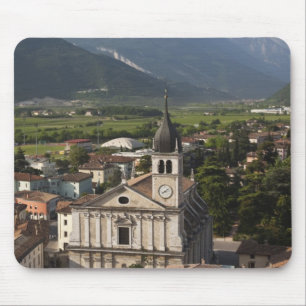 Alfombrilla De Ratón iglesia colegiata por la mañana, Arco, Trento