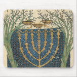 Alfombrilla De Ratón Iluminación de un menorah, de<br><div class="desc">Iluminación de un menorah,  de la biblia judía de Cervera,  el 1299% el pipe% por la ubicación del arte de José Asarfati el |: Instituto DA Biblioteca Nacional,  número de colección de la imagen del artista francés el | de Lisboa,  Portugal el |: XIR161985</div>