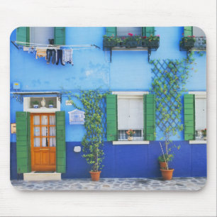 Alfombrilla De Ratón Italia, Burano. Una casa colorida en Burano cerca