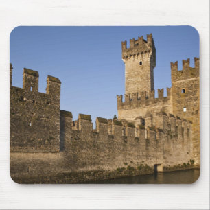 Alfombrilla De Ratón Italia, provincia de Brescia, Sirmione. Castillo