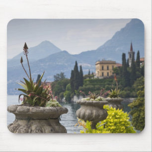 Alfombrilla De Ratón Italia, Provincia de Lecco, Varenna. Villa Monaste