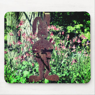 Alfombrilla De Ratón Jardín de flores de Rusty Rabbit