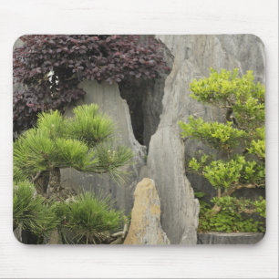 Alfombrilla De Ratón Jardín de la familia Bao, Huangshan, China. 2