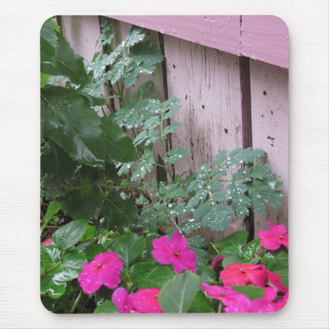 Alfombrilla De Ratón Jardín después de la lluvia - Viñedo de Martha (Frente)