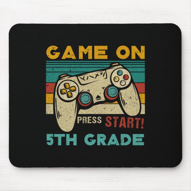 Alfombrilla De Ratón Juego En La Prensa Comienza Jugador De 5º Grado De (Frente)