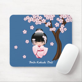 Alfombrilla De Ratón Kimono Rosa Kawaii Muñeca Kokeshi sobre Azul