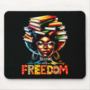 Alfombrilla De Ratón La educación es libertad Libros de maestros negros