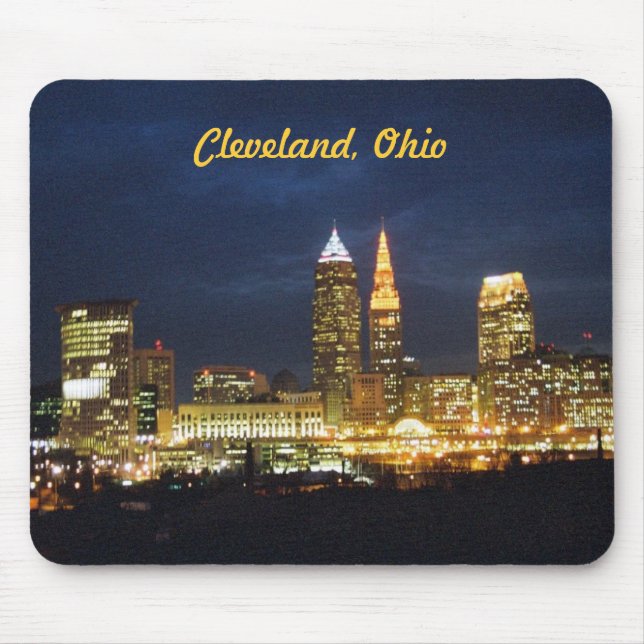 Alfombrilla De Ratón La noche de Cleveland, Ohio enciende Mousepad (Frente)