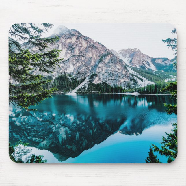 Alfombrilla De Ratón Lago y montaña bajo el cielo blanco (Frente)