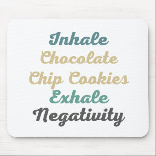 Alfombrilla De Ratón Las galletas de chocolate inhalado exhalan negativ
