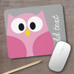 Alfombrilla De Ratón Lechuza Personalizado pequeña - Nombre personaliza<br><div class="desc">Un búho moderno y sencillo con colores de moda. Puede agregar un nombre,  un monograma u otro texto personalizado. Si necesita mover el dibujo,  haga clic en el botón personalizar para realizar cambios.</div>